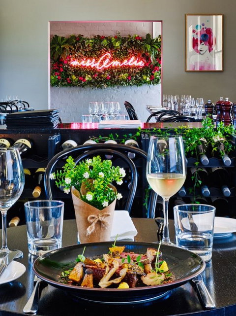 Miss Amelie & Little Miss - Accommodation Port Macquarie 2