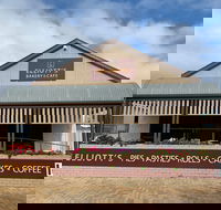 Elliott's Bakery  Cafe - Accommodation Port Macquarie