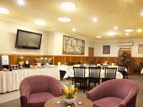 Endeavor Motel Restaurant - Accommodation Port Macquarie 0