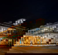 Royal Oak Hotel Penola - Accommodation Port Macquarie