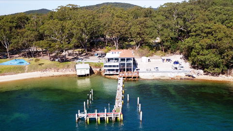 Little Beach Boathouse Restaurant And Bar - Accommodation Port Macquarie 0