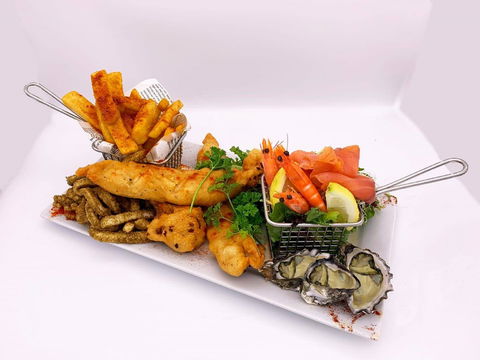 Mariners On The Waterfront Bistro - Accommodation Port Macquarie 1