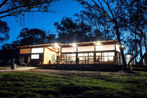 Strawhouse Wines - Accommodation Port Macquarie 0