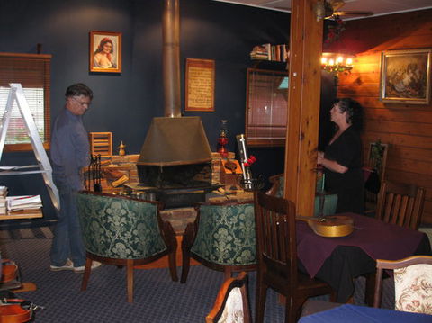 Gypsy's Table - Accommodation Port Macquarie 0