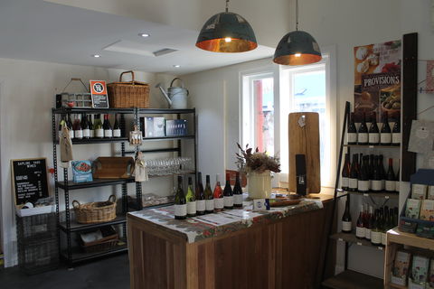 Provisions Deli And Grocery - Accommodation Port Macquarie 2