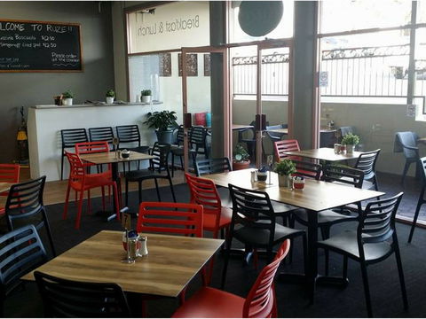 Cafe Ruze - Accommodation Port Macquarie 0