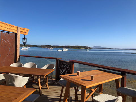 Oyster HQ - Accommodation Port Macquarie 0