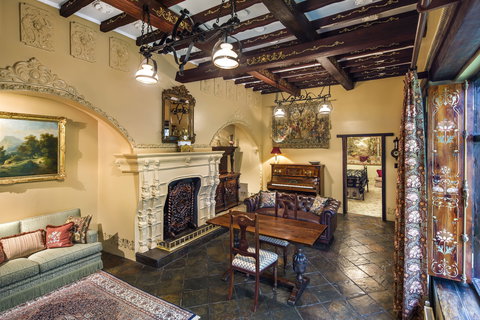 Thorngrove Manor Ultimate Private Afternoon Tea/Luncheon For Two - Accommodation Port Macquarie 1