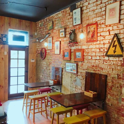 Hog A Burger - Accommodation Port Macquarie 0