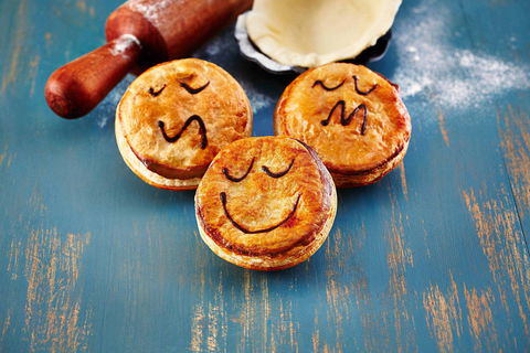 Pie Face - Accommodation Port Macquarie 0