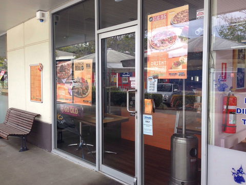 Pizza Capers - Springfield - Accommodation Port Macquarie 0