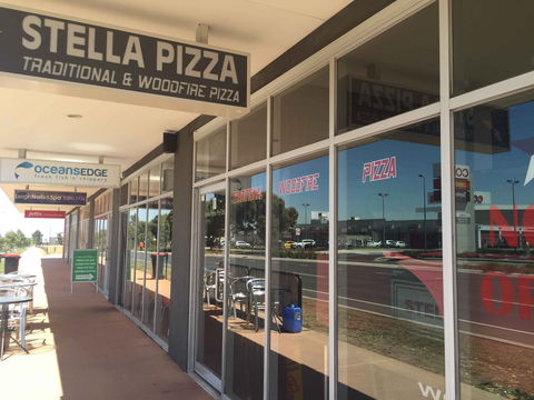 Stella Pizza - Accommodation Port Macquarie 0