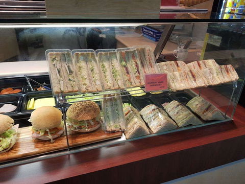 Yoyo's Cafe - Accommodation Port Macquarie 0