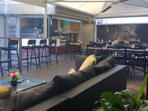 Black Bird Coffee House - Accommodation Port Macquarie 2