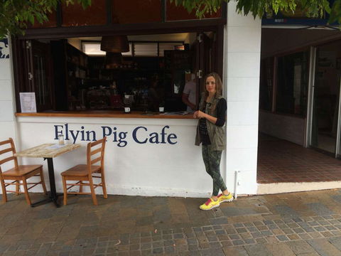 Flying Pig Cafe - Accommodation Port Macquarie 0