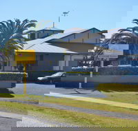 Riverside Tavern - Accommodation Port Macquarie