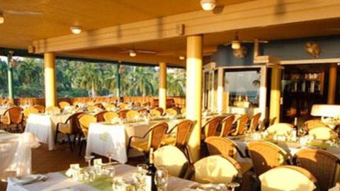 La Beach Restaurant - Accommodation Port Macquarie 1