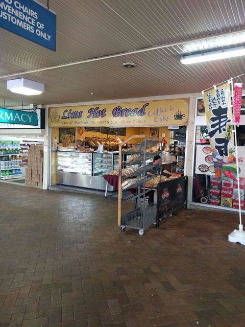 Lim's Hot Bread - Accommodation Port Macquarie 0