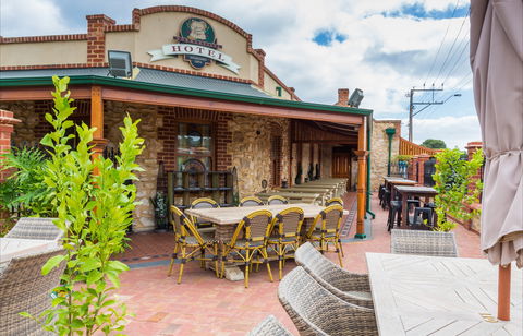 Normanville Hotel - Accommodation Port Macquarie 0