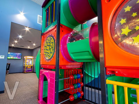V Hotel - Accommodation Port Macquarie 2