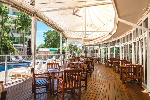 Poolside Restaurant And Bar - Accommodation Port Macquarie 0