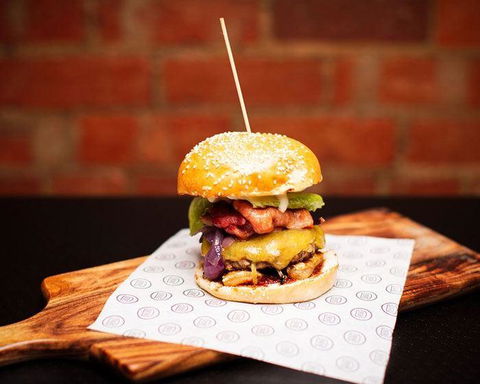 Meat In The Middle - Accommodation Port Macquarie 0