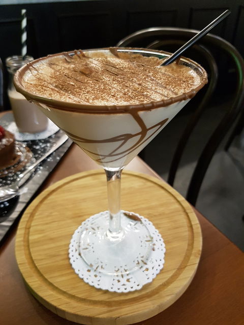 St. Louis House Of Fine Ice Cream & Dessert - Accommodation Port Macquarie 6