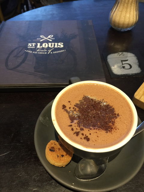 St. Louis House Of Fine Ice Cream & Dessert - Accommodation Port Macquarie 7