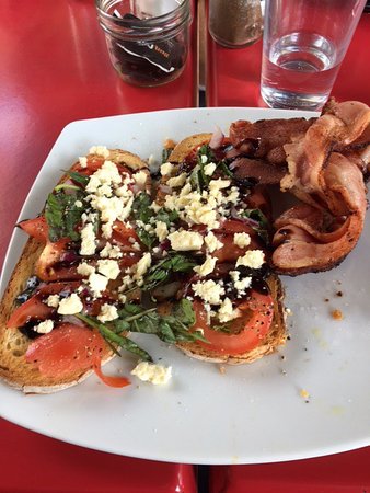 Hatch & Snout - Accommodation Port Macquarie 0