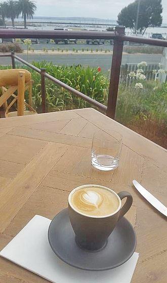 Clock By The Bay - Accommodation Port Macquarie 5