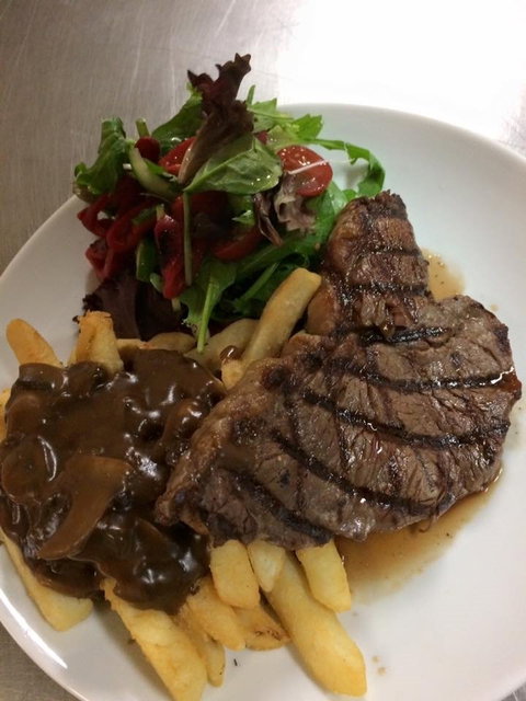 Clippers Bar & Grill - Accommodation Port Macquarie 3