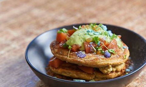 Glen Iris Pantry - Accommodation Port Macquarie 8