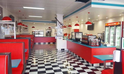 RJ's Rock N Roll Diner - Accommodation Port Macquarie 8