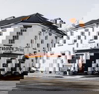 Clarendon Arms Hotel - Accommodation Port Macquarie