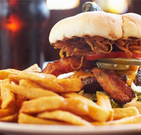 Karama Plaza Tavern - Accommodation Port Macquarie