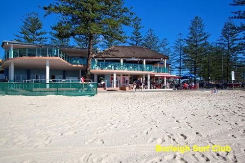 Burleigh Heads Surf Life Saving Club - Accommodation Port Macquarie 0