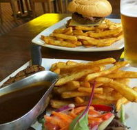 New Royal Hotel - Accommodation Port Macquarie