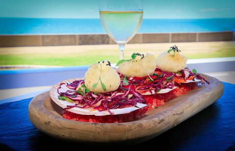 The Vinyard Wine Bar & Restaurant - Accommodation Port Macquarie 0