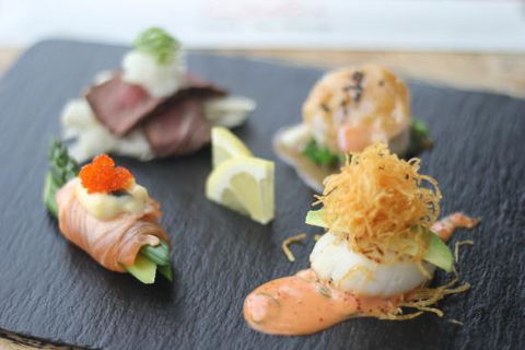 Oishii Japanese & Thai Restaurant - Accommodation Port Macquarie 0