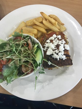 Cherry’s Restaurant - Accommodation Port Macquarie 0
