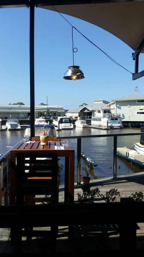 Italian Marina Pizza Restaurant - Accommodation Port Macquarie 6