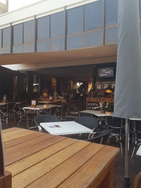 Phon’s Thai Restaurant - Accommodation Port Macquarie 4