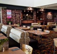 Dineon19 Restaurant