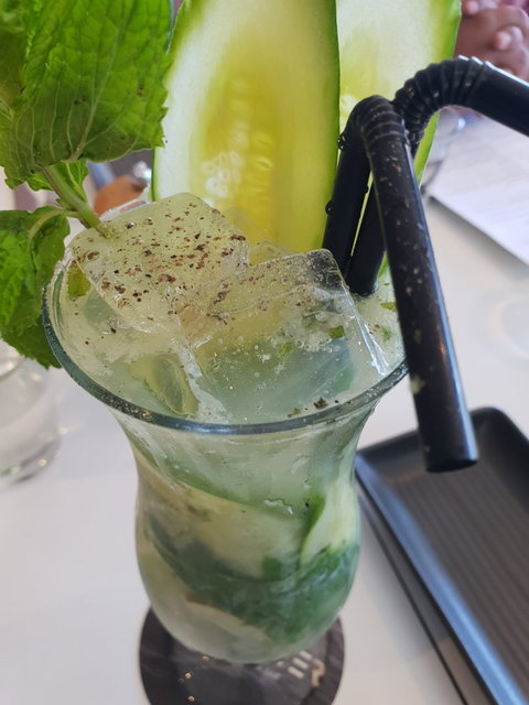 Edgewater Dining & Lounge - Accommodation Port Macquarie 2