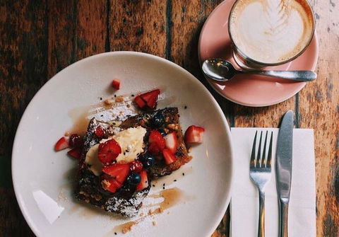 EAT LOVE PIZZA - Accommodation Port Macquarie 1