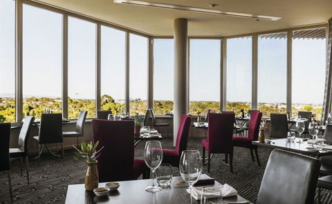 Skyline Restaurant - Accommodation Port Macquarie 12