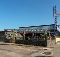 The Buff Club - Accommodation Port Macquarie