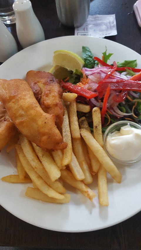 Deloraine Hotel Restaurant - Accommodation Port Macquarie 1
