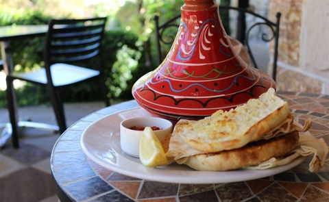 Meze Me Grove - Accommodation Port Macquarie 3