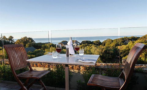 Other Side Of The Moon Restaurant - Accommodation Port Macquarie 15